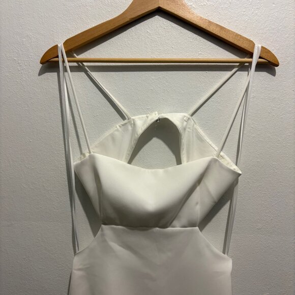 Halston Heritage Asher cutout spaghetti strap maxi dress in white - Picture 6 of 11